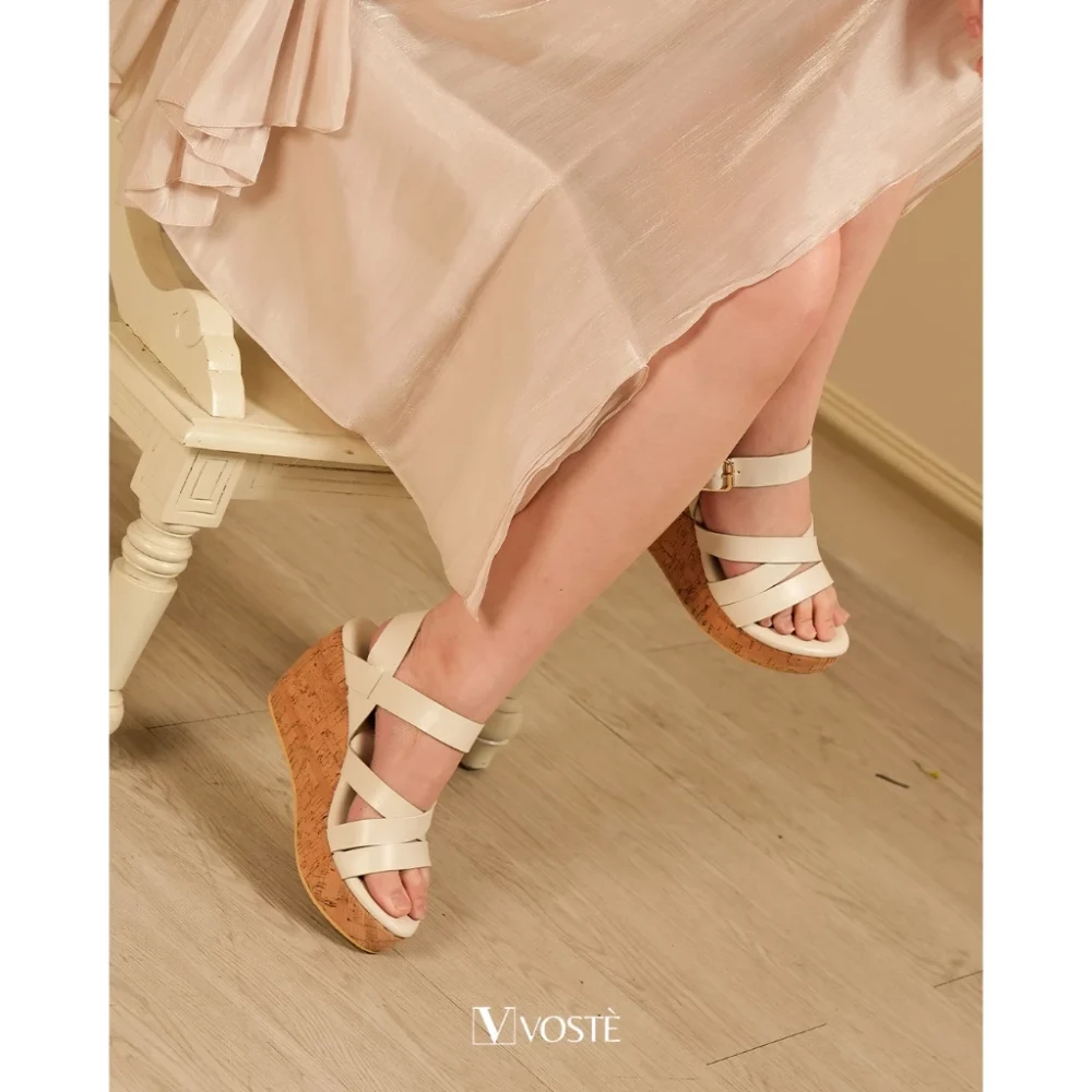 VOSTE Beverlly - Sepatu Sandal Wedges Wanita Tali Pesta Premium 9cm ( White, Black, Light Brown ) - Image 2